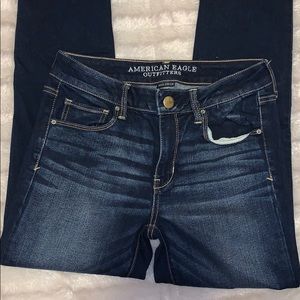 AMERICAN EAGLE skinny jeans